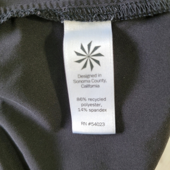 Athleta Women's Joggers Black Front Zip Pockets Lightweight Pull On Size 14 - Picture 9 of 13